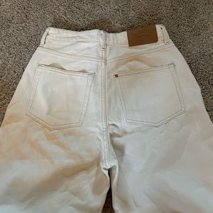 Cream Mom jeans from H&M